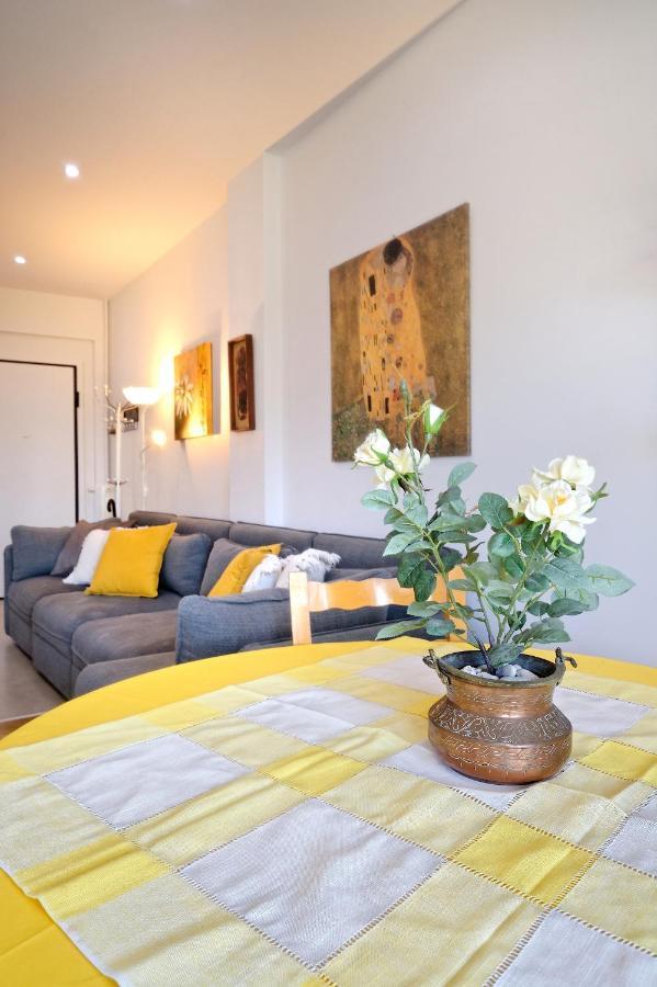 אתונה Glyfada Breeze Apartments מראה חיצוני תמונה