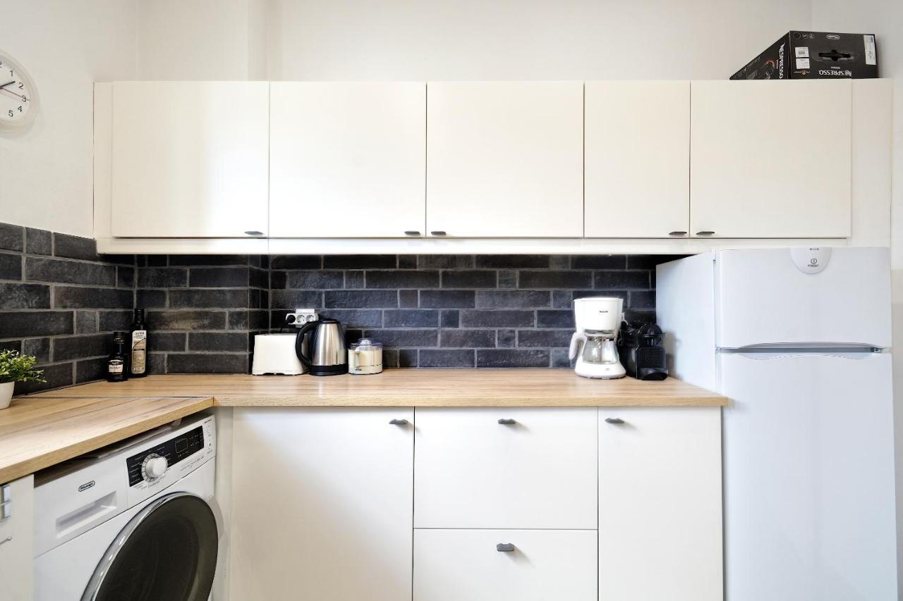 אתונה Glyfada Breeze Apartments מראה חיצוני תמונה